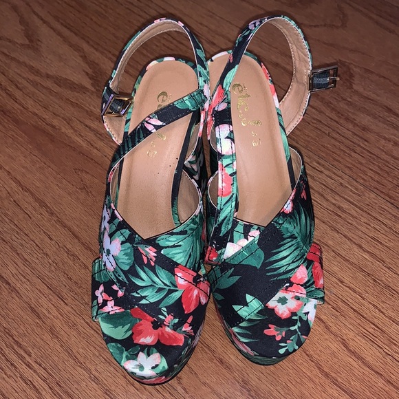Etc.! Tropical platform heels - Picture 3 of 3